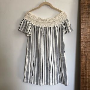 ZARA WB collections off the shoulder dress